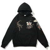 KAPUZENPULLI MIT NEUN SCHWÄNZEN UND STICKEREI
