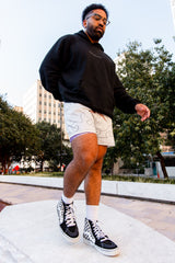 X-MARK WEISSE PERFORMANCE-SHORTS MIT KONTRAST