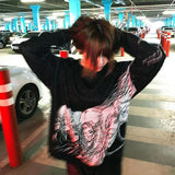 GOTHIC ANIME MÄDCHEN DUNKLER STRICKPULLOVER