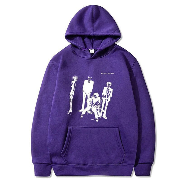 KAPUZENPULLI MIT SCHWARZEN STEINEN