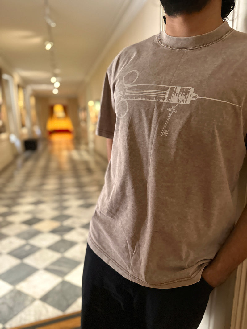 AWAKENING SERUM TEE