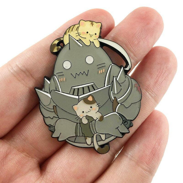 ALPHONSE ARMOR LAPEL PIN - Pomel