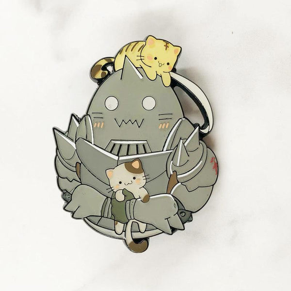 ALPHONSE ARMOR LAPEL PIN - Pomel